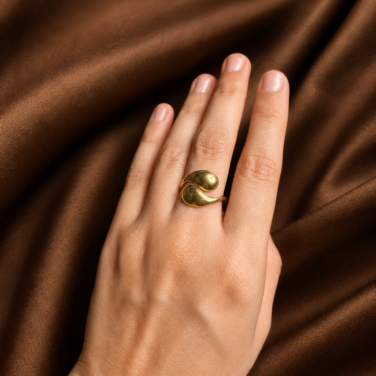 Gold Swirl Dome Statement Ring