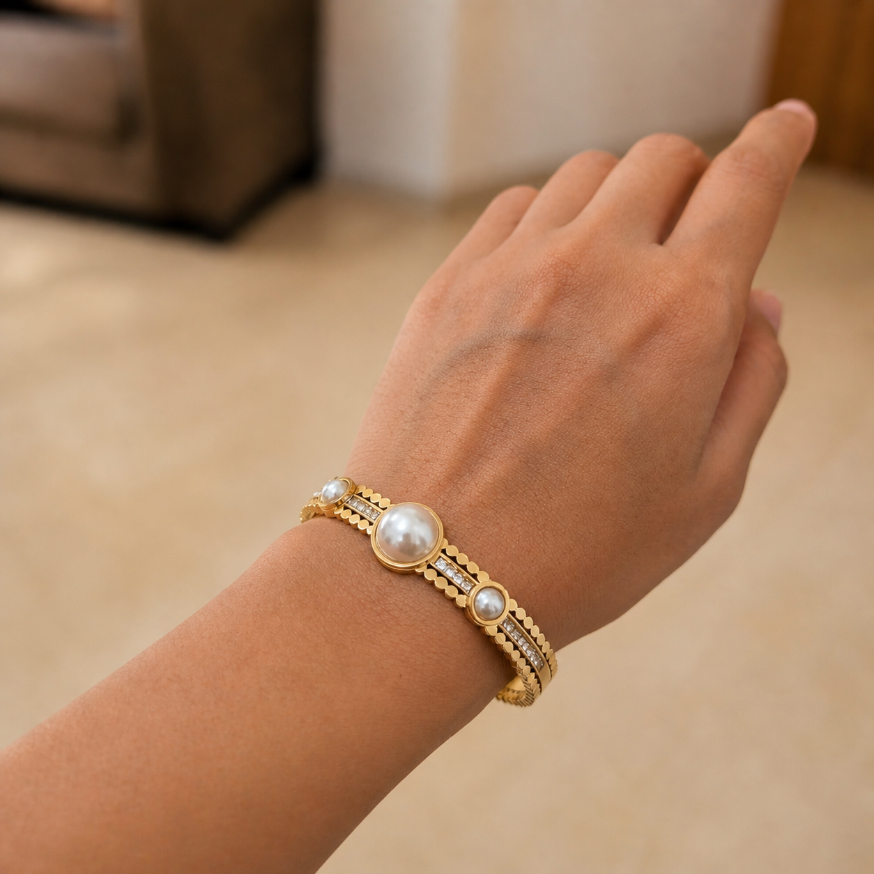 Pearl Gold Bangle Bracelet