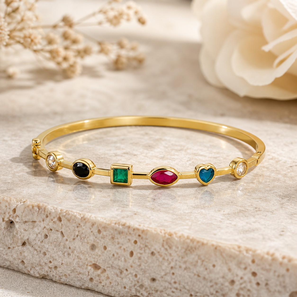 The Chic Woman ✨ — Set of 3 Crystal Gold Bangles