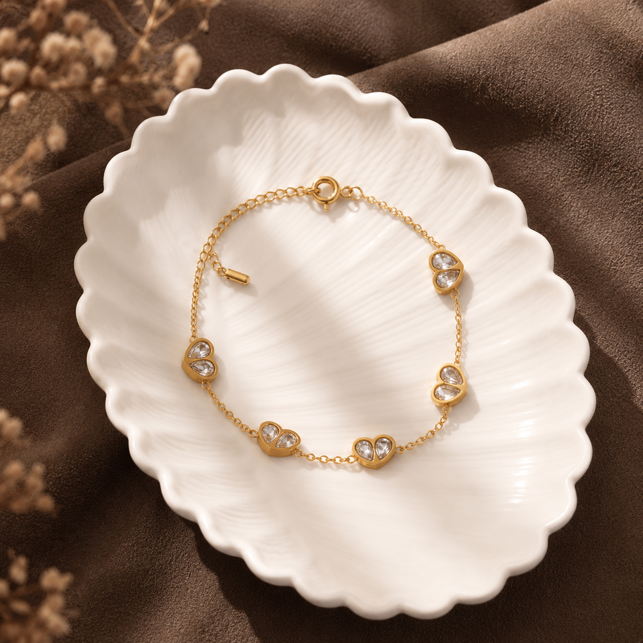 Gold Kundan Teardrop Heart Station Chain Bracelet