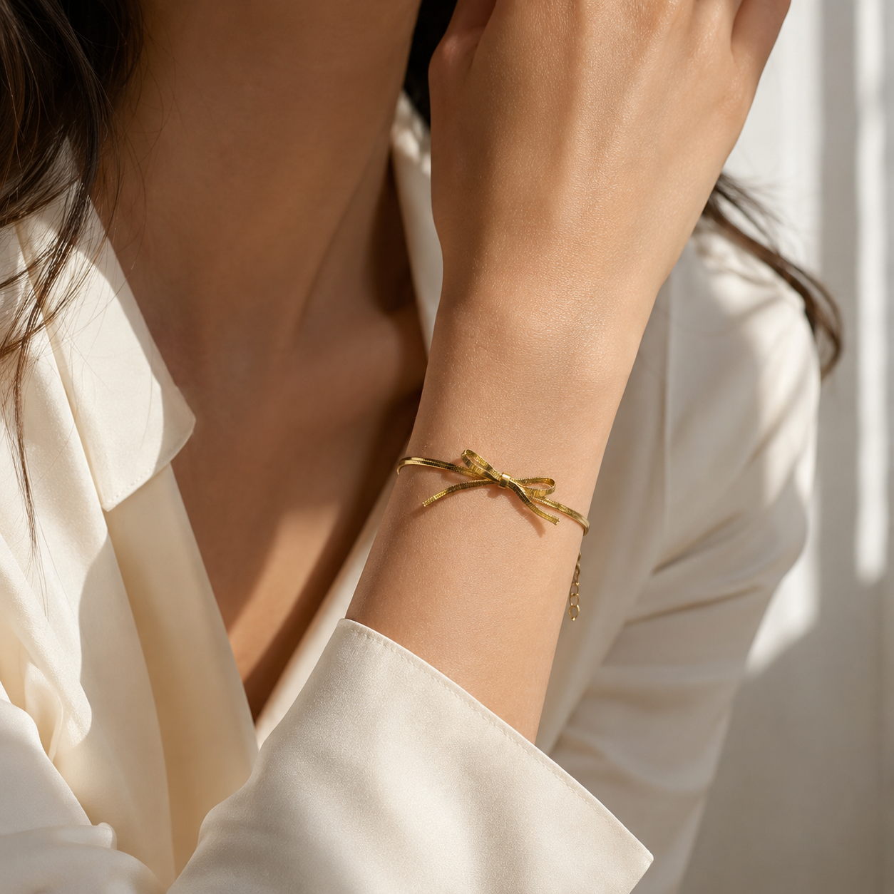Gold Bow Snake Chain Bracelet