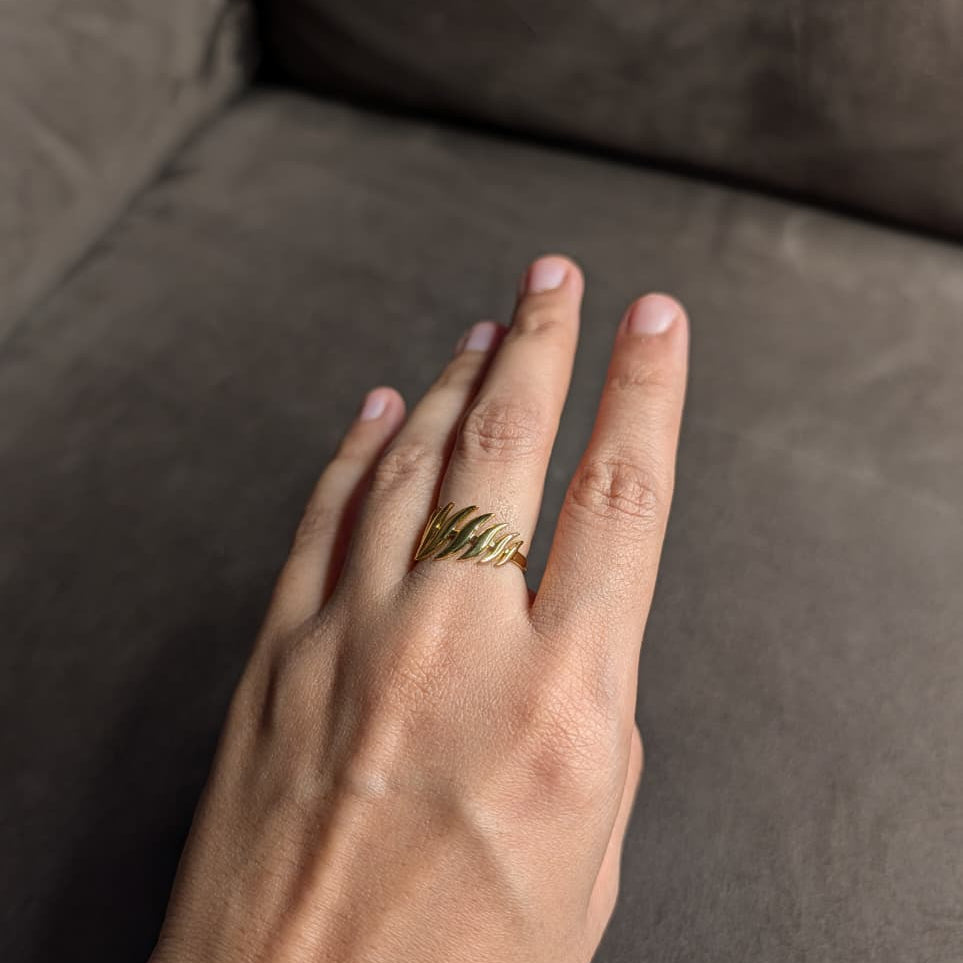 Gold Feather & Filigree Ring Set of 2