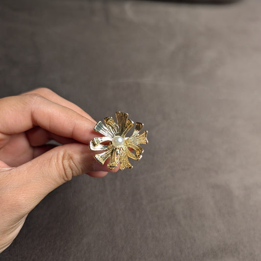 Gold Textured Sunflower Pearl Centre Statement Ring