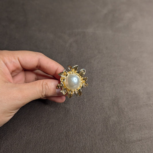 Urmish Pearl Ring