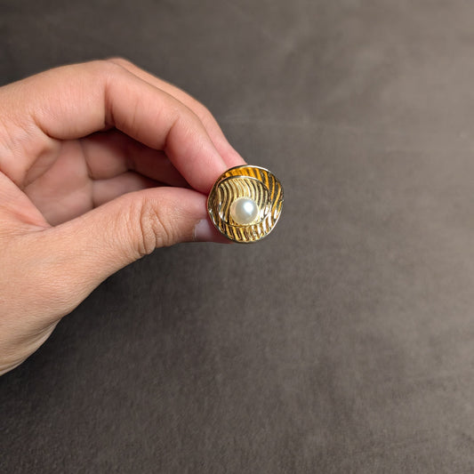 Gold Pointed Petal Sunburst Pearl Centre Ring