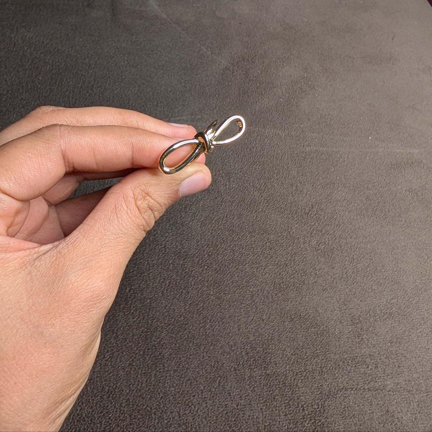 The Knot Ring
